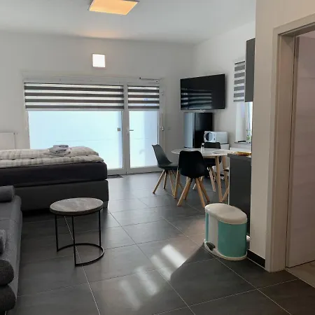 Aparthotel H&e